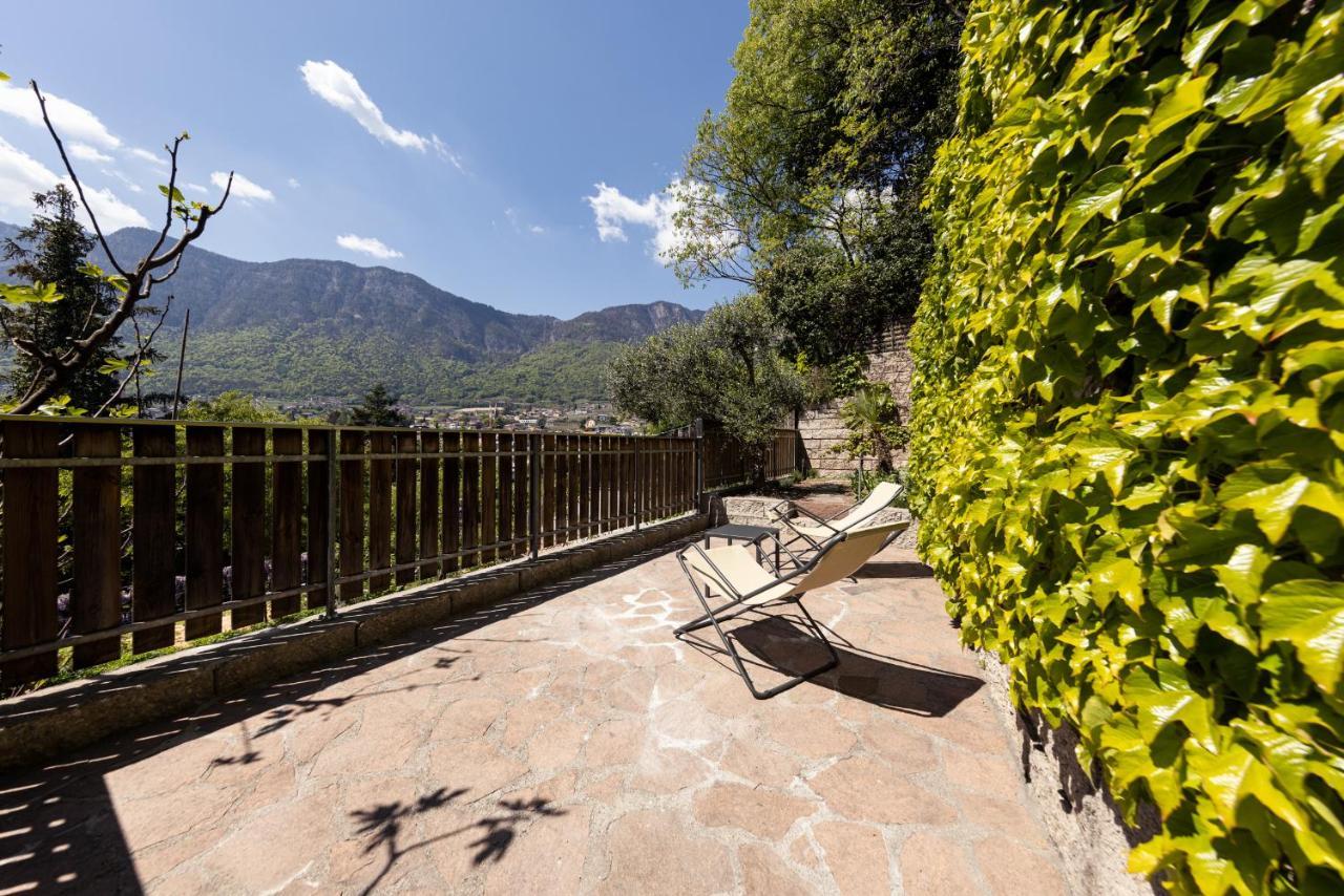 Haus Dorfblick Apartment Caldaro Luaran gambar