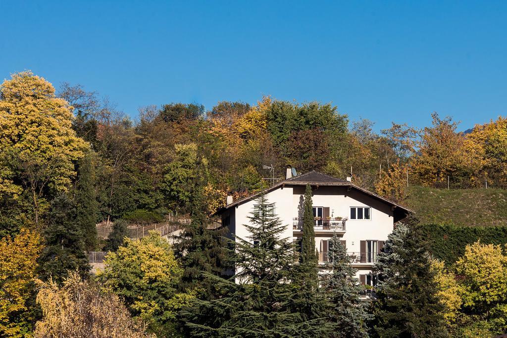 Haus Dorfblick Apartment Caldaro Luaran gambar